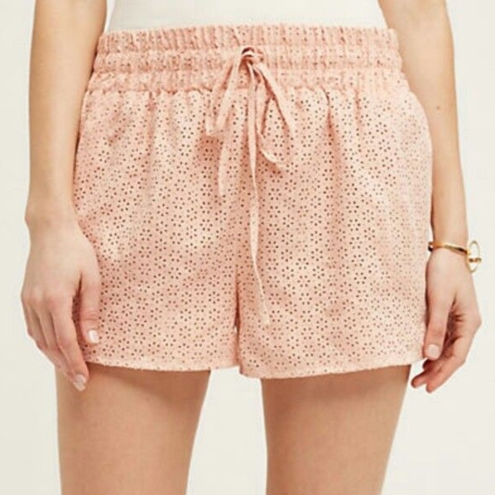 NWT Anthropologie Palmdale Vegan Leather Shorts - Picture 3 of 4